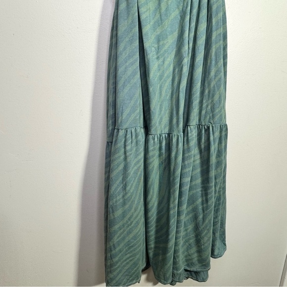 Smash + Tess Green Zebra Print Wrap Midi Dress with Pockets Size 3XL/4XL - Picture 8 of 9